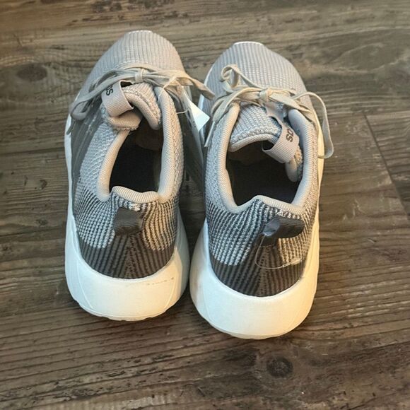 Adidas Men’s Questar Flow Running Shoes – Lightweight Comfort Style Size 9 New - Picture 12 of 13